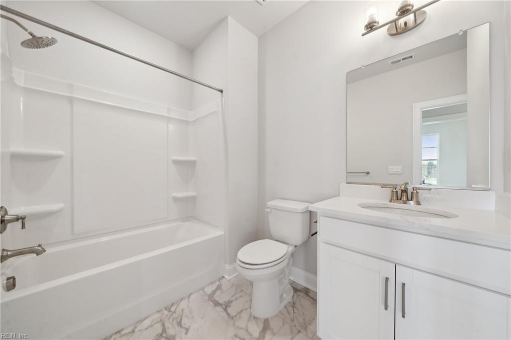 2172 Edwin Dr Property Photo 14