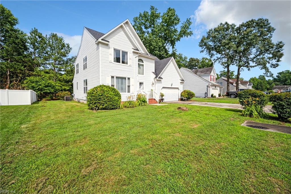 308 Peachwood Ct Property Photo 2