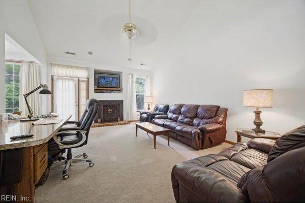 308 Peachwood Ct Property Photo 4