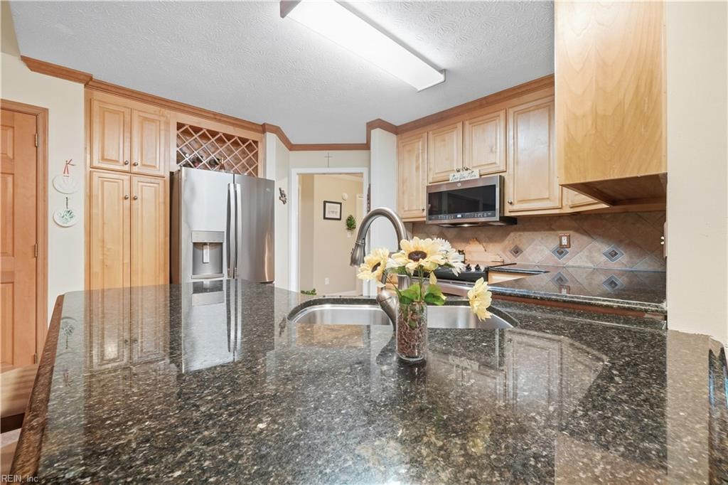 103 Tradewinds Dr Property Photo 15