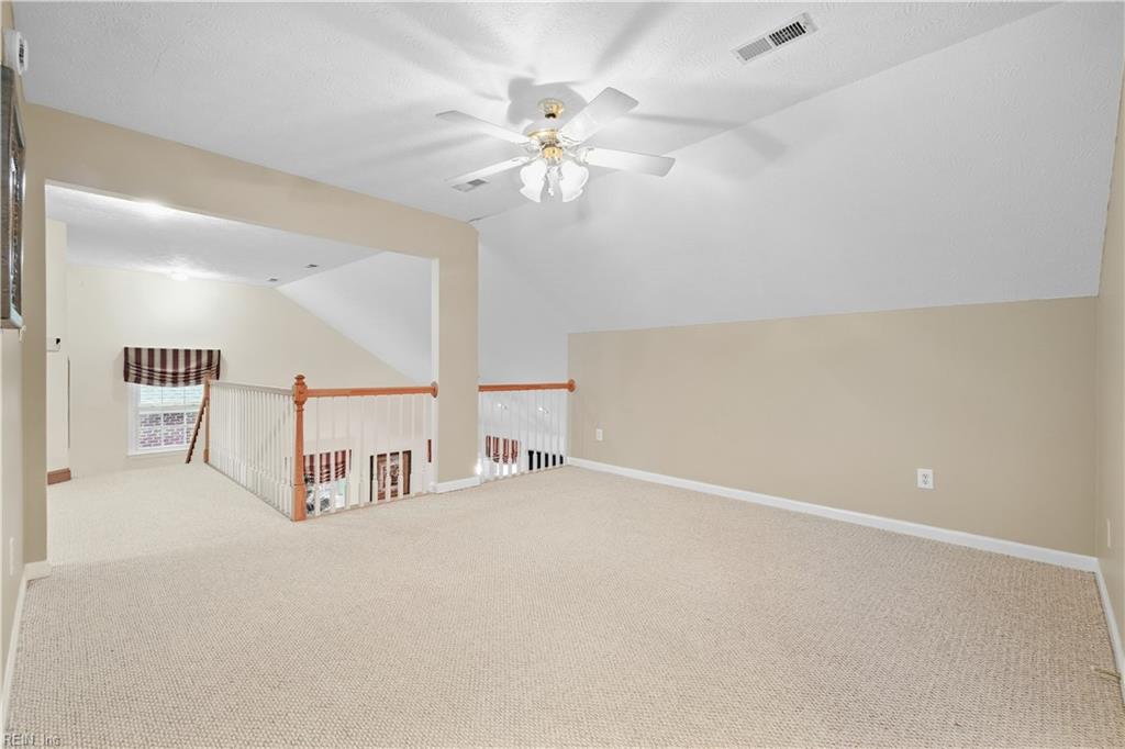 103 Tradewinds Dr Property Photo 32