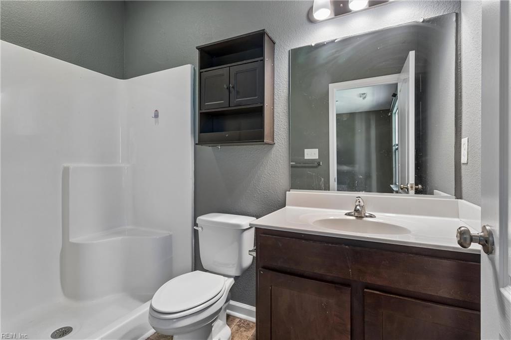 404 Prosperity Ct Property Photo 6