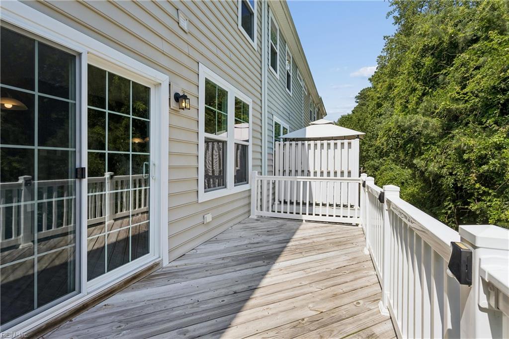404 Prosperity Ct Property Photo 36