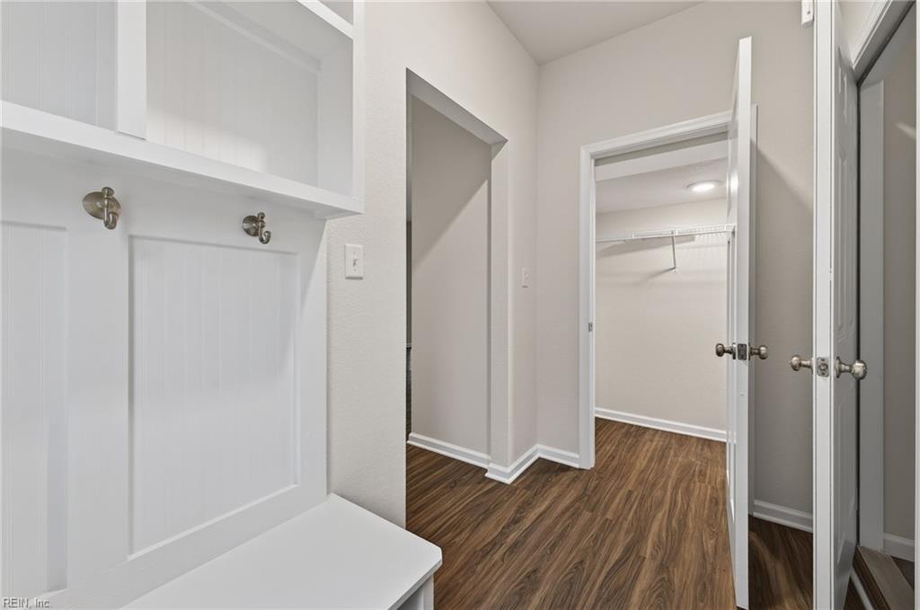 136 Meridian Pl Property Photo 20