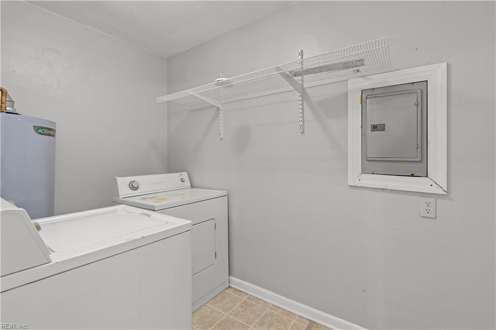 4215 Bart St Property Photo 23