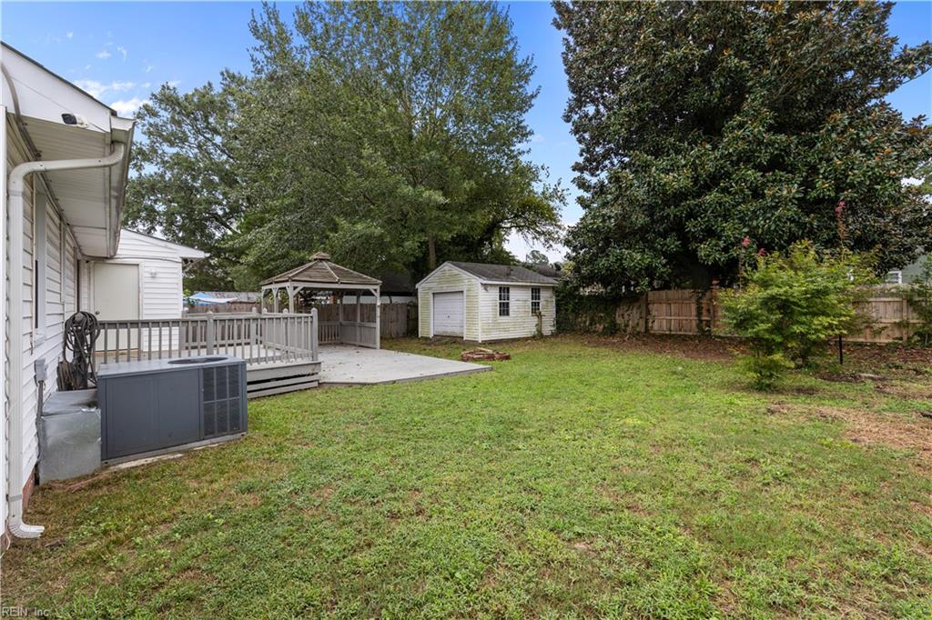 4215 Bart St Property Photo 28