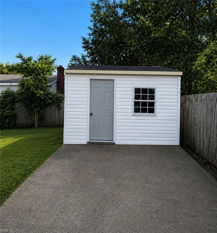 55 Calvary Ter Property Photo 18