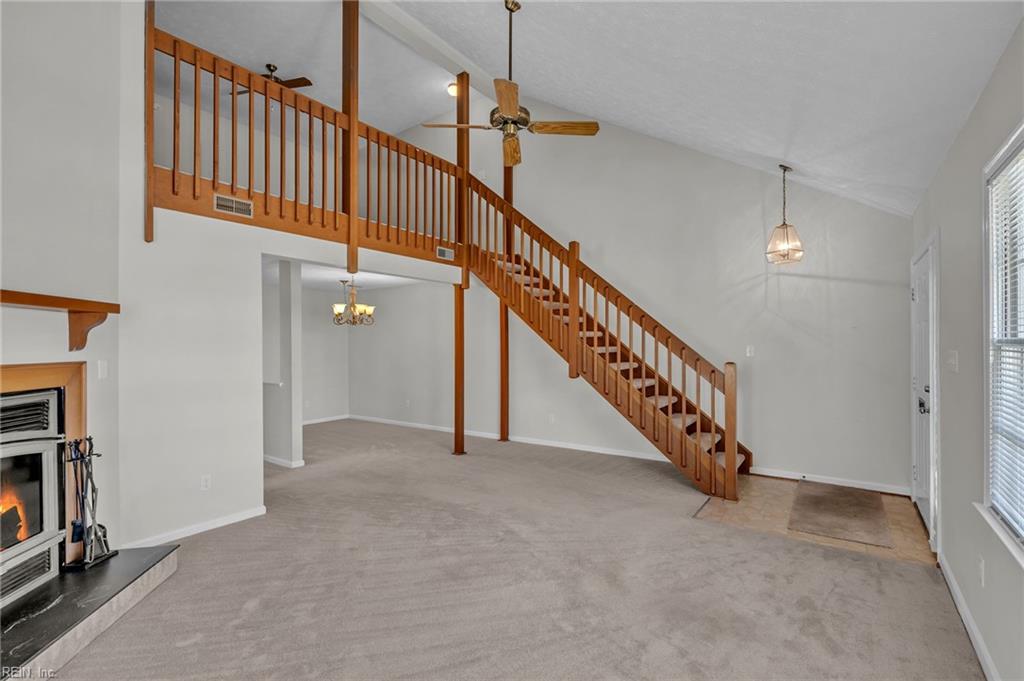 106 Englewood Dr Property Photo 4