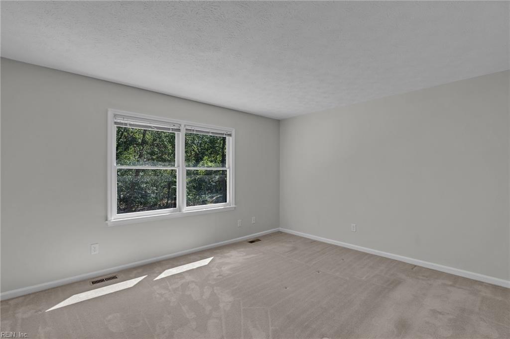 106 Englewood Dr Property Photo 29