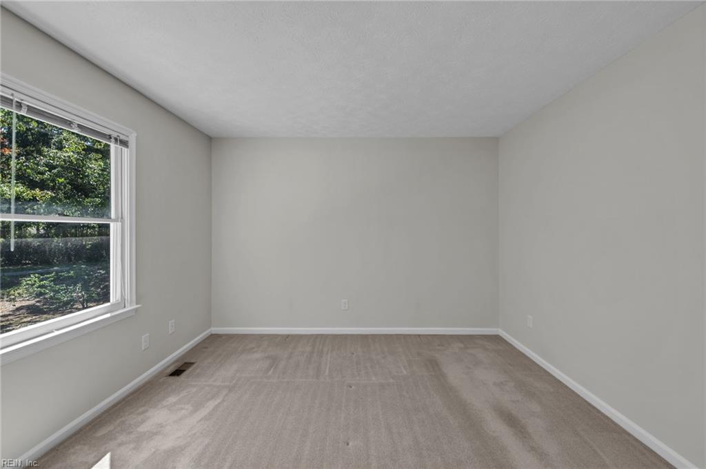 106 Englewood Dr Property Photo 30