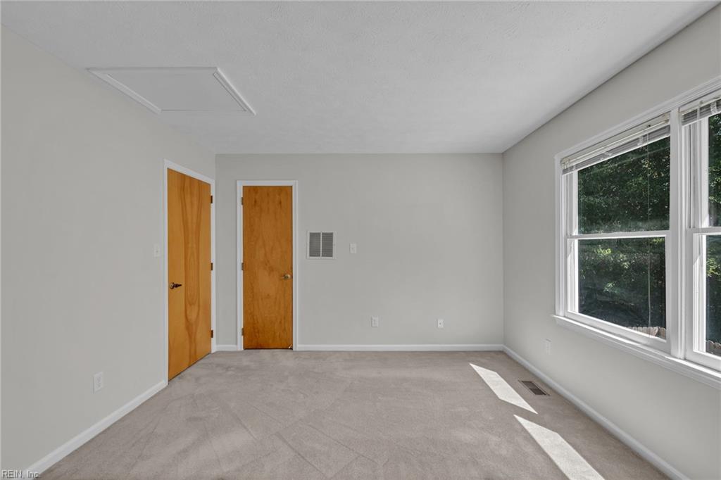 106 Englewood Dr Property Photo 32