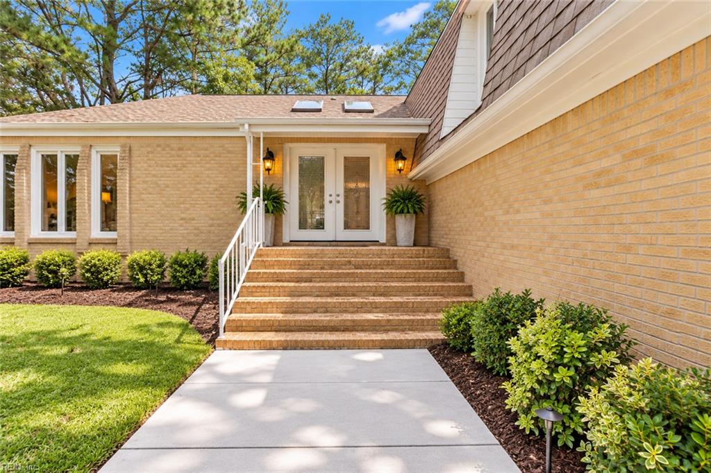 6604 Pinewood Ct Property Photo 4