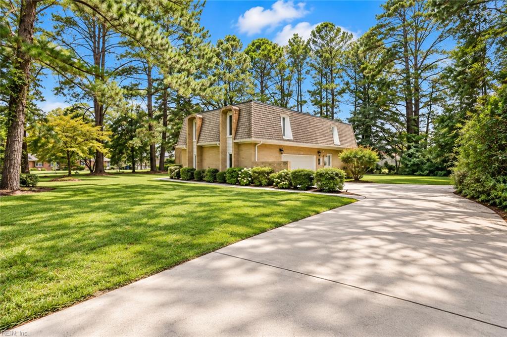 6604 Pinewood Ct Property Photo 6