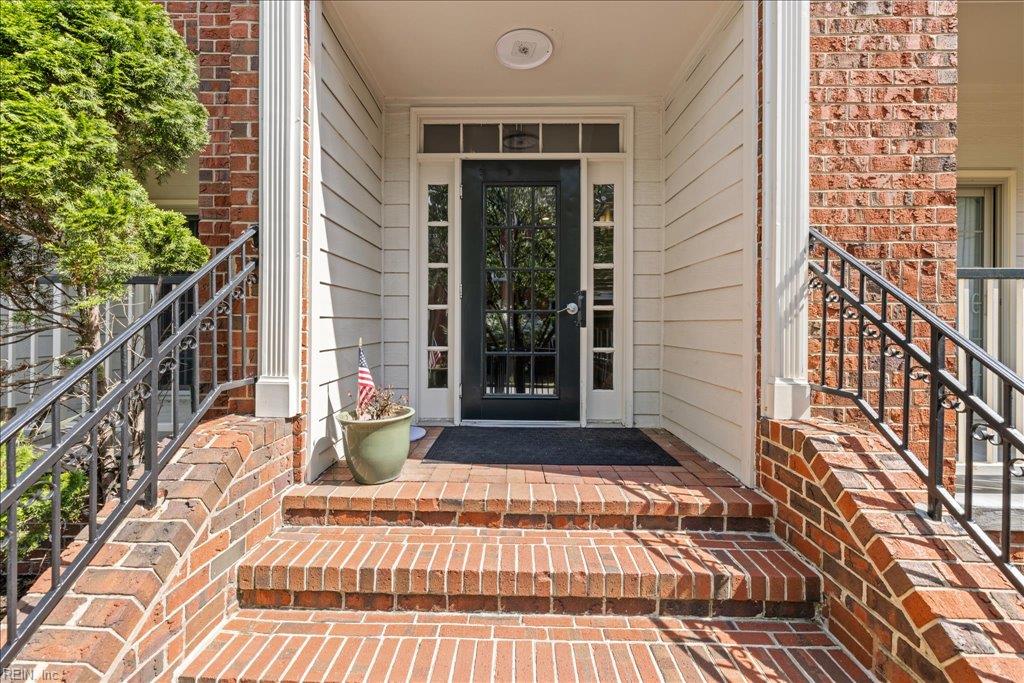300 Yarmouth St Property Photo 1