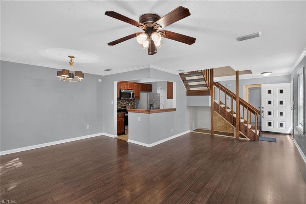 4847 Tunlaw Ct Property Photo 4