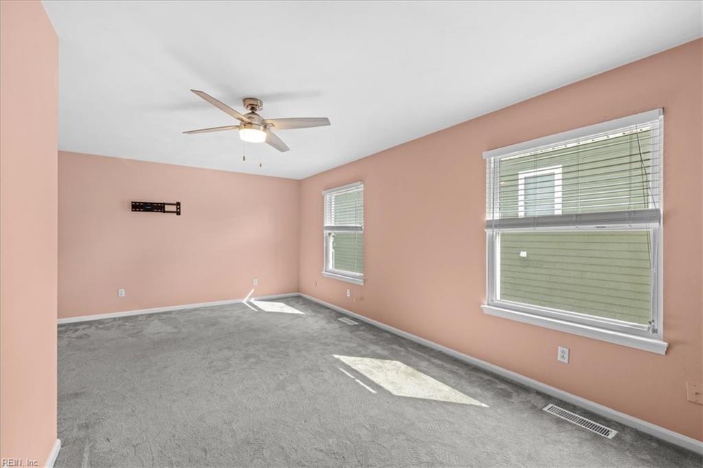 414 9th St Property Photo 27