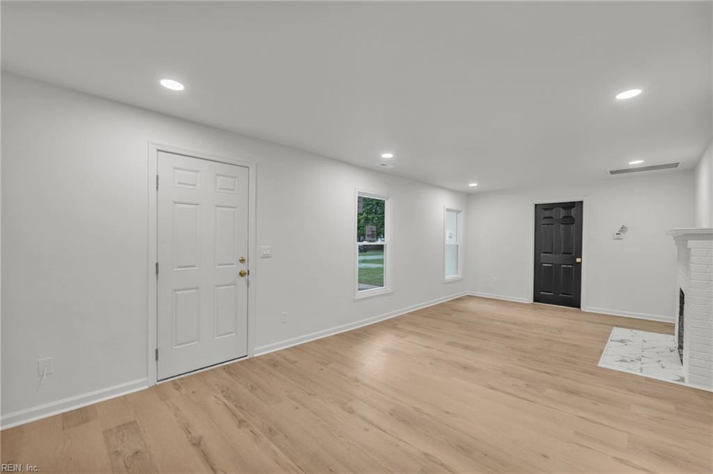 5902 Old Ave Property Photo 3