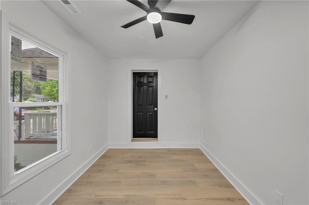 5902 Old Ave Property Photo 17