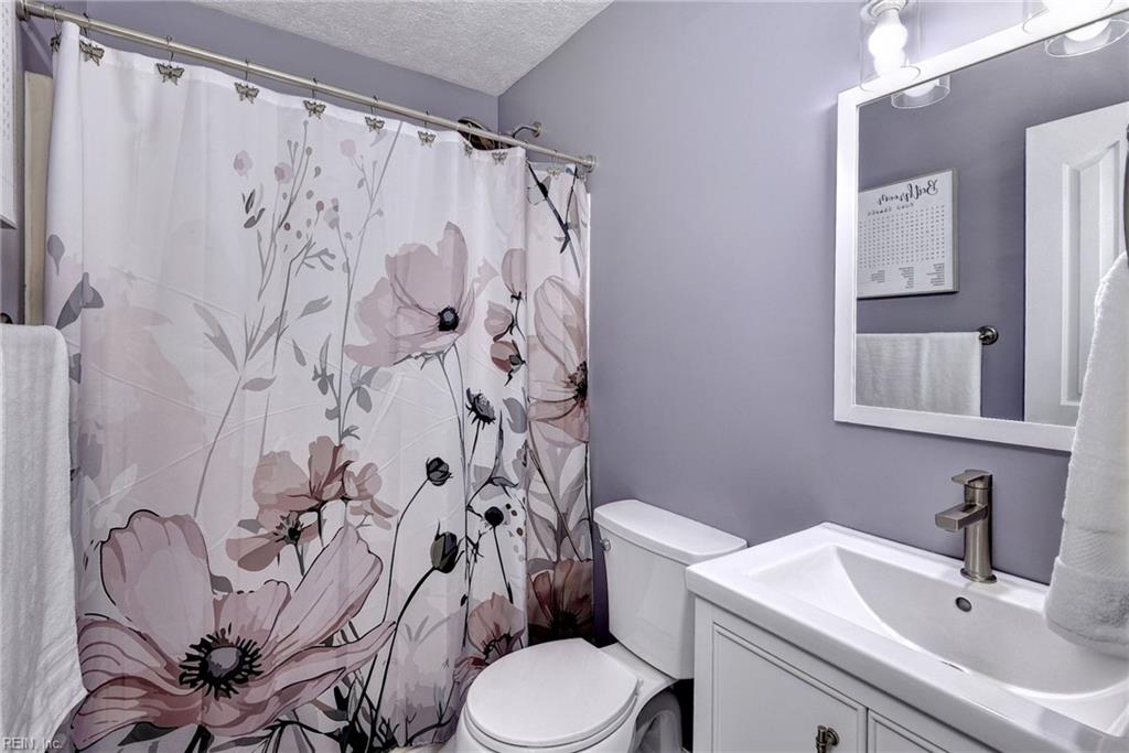 108 Candlestick Pl Property Photo 22