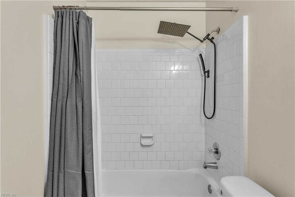 5818 Pickering St Property Photo 21