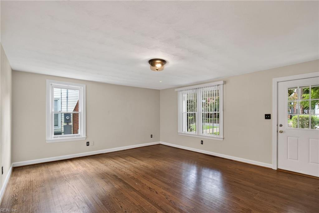 440 Connecticut Ave Property Photo 7