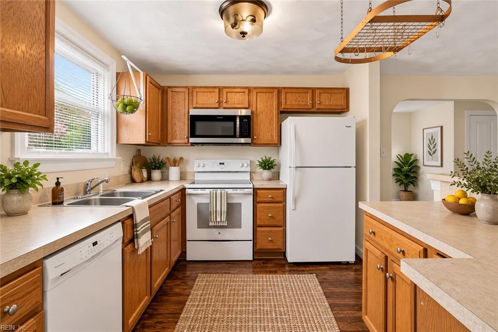440 Connecticut Ave Property Photo 13