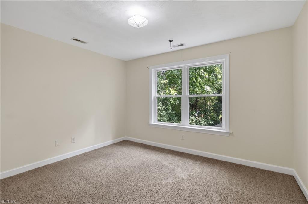 440 Connecticut Ave Property Photo 31