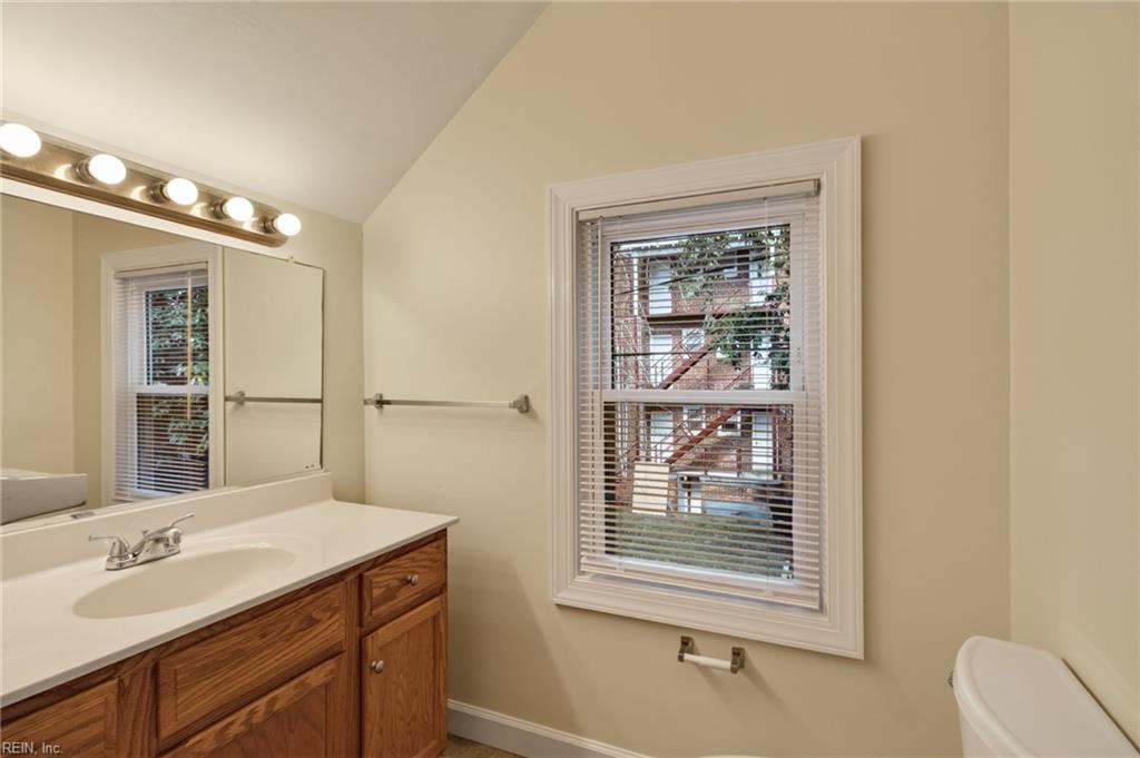 440 Connecticut Ave Property Photo 34