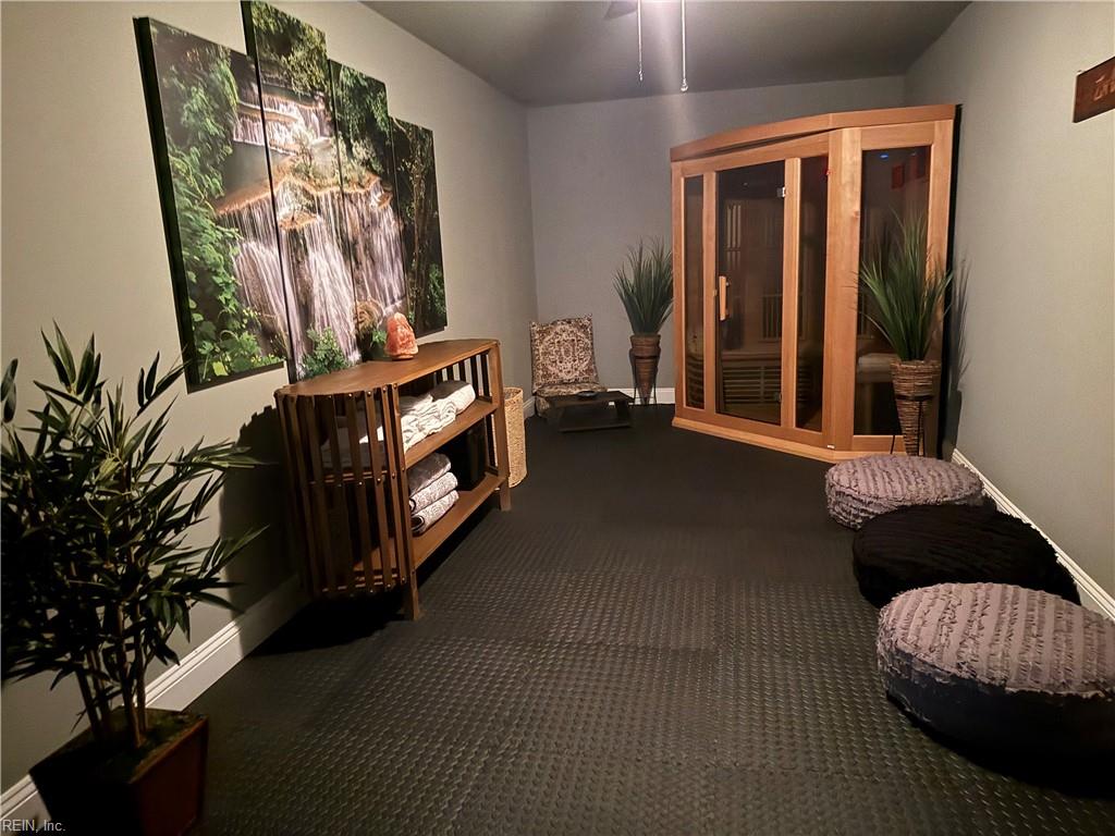 5751 Chaucer Dr Property Photo 36