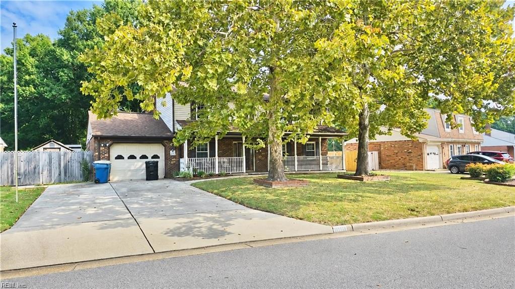 3704 Summer Pl Property Photo 1