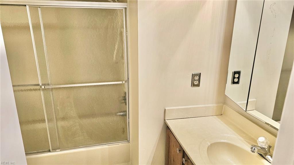 3704 Summer Pl Property Photo 19