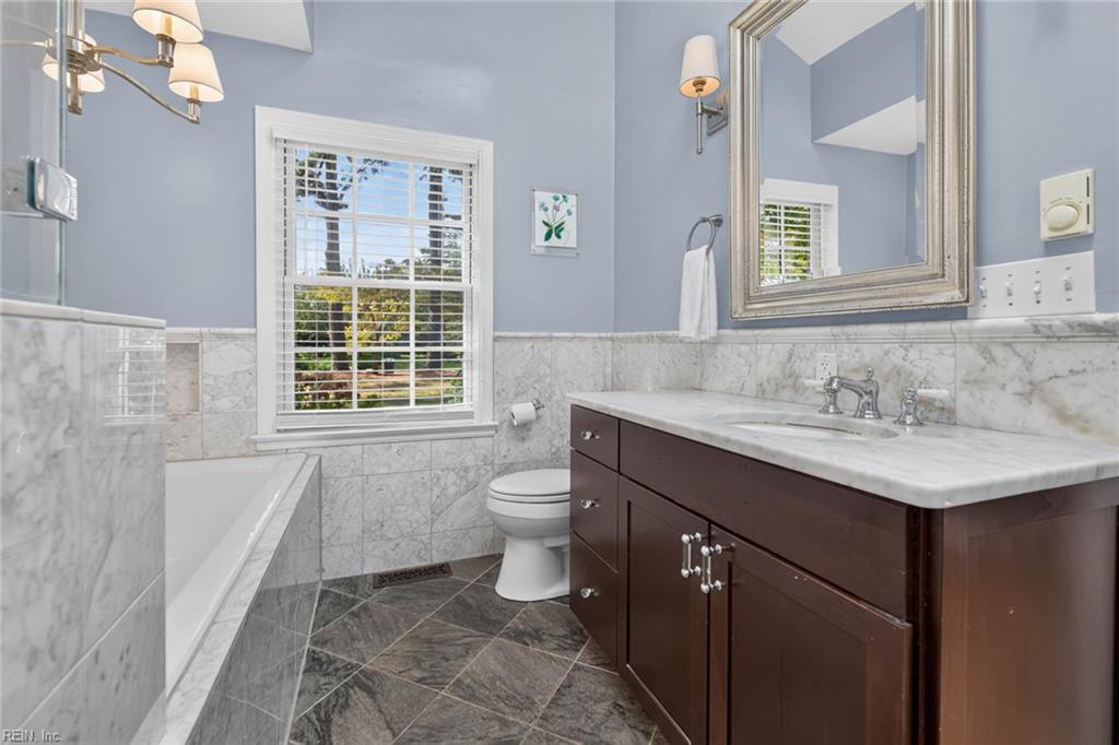 1104 Chumley Rd Property Photo 30