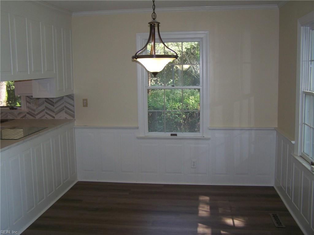23325 Southampton Pw Property Photo 8