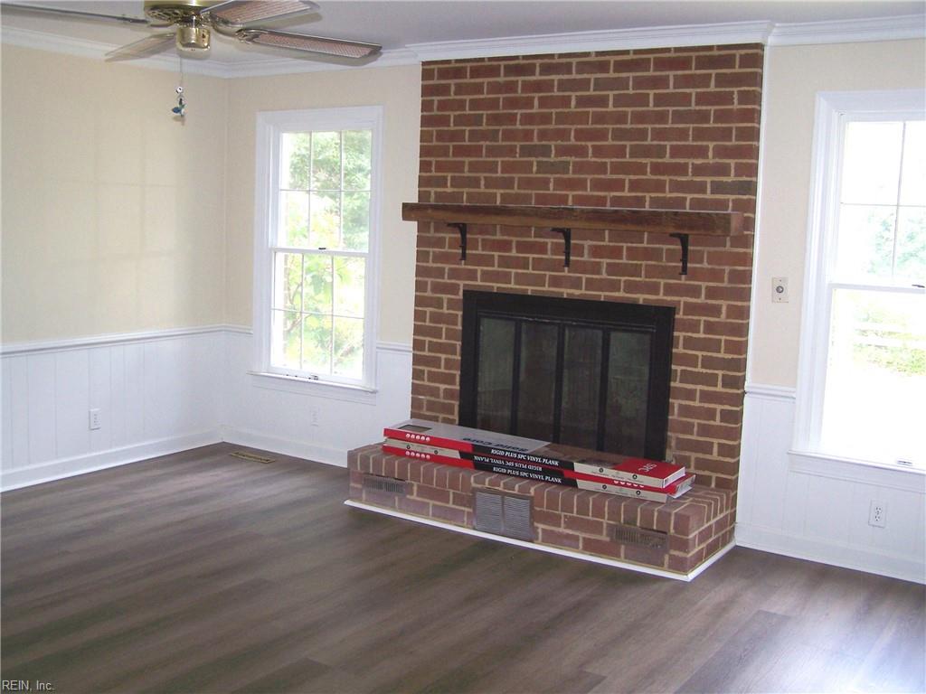 23325 Southampton Pw Property Photo 12