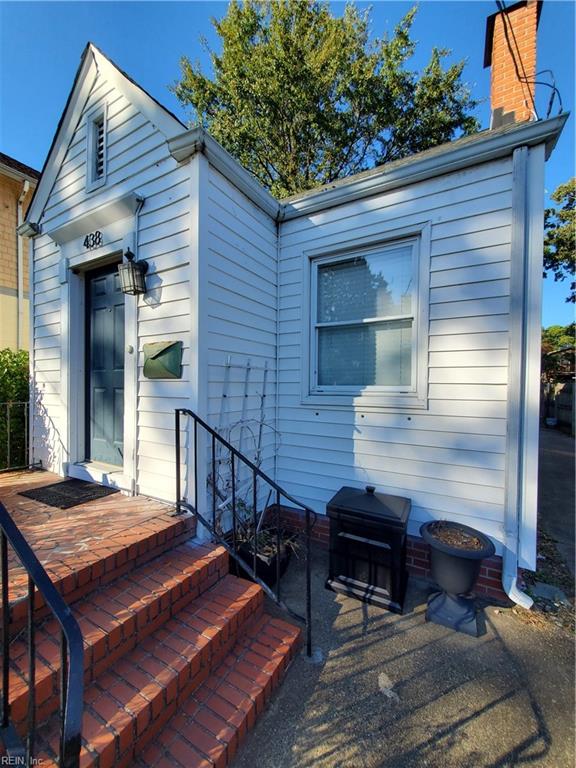438 New York Ave Property Photo 6