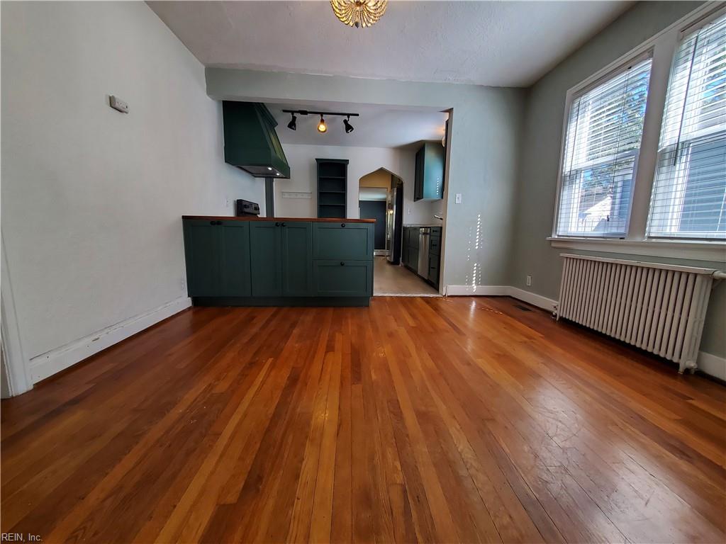 438 New York Ave Property Photo 13