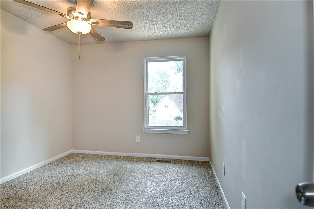 4605 Glanmire Dr Property Photo 29