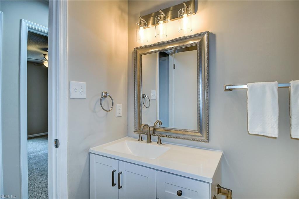 4605 Glanmire Dr Property Photo 32