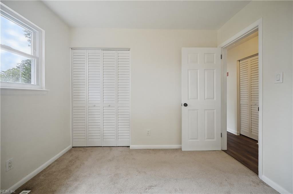 3513 Edinburgh Dr Dr Property Photo 5