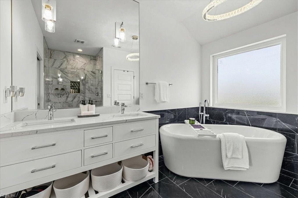 19 Brough Ln Property Photo 27
