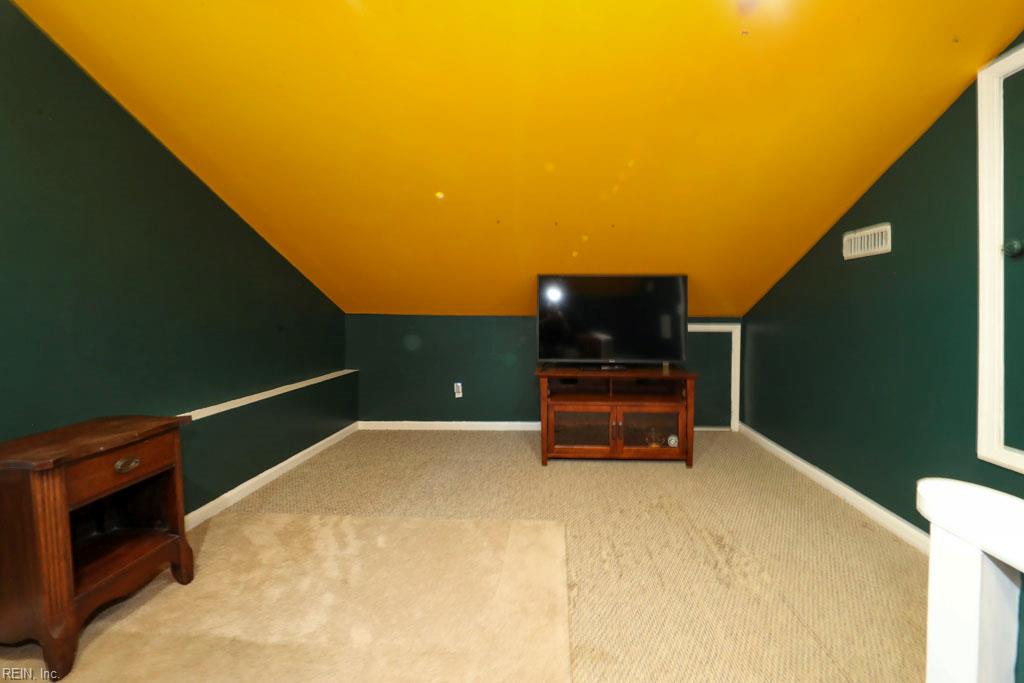 709 Caravelle Dr Property Photo 22