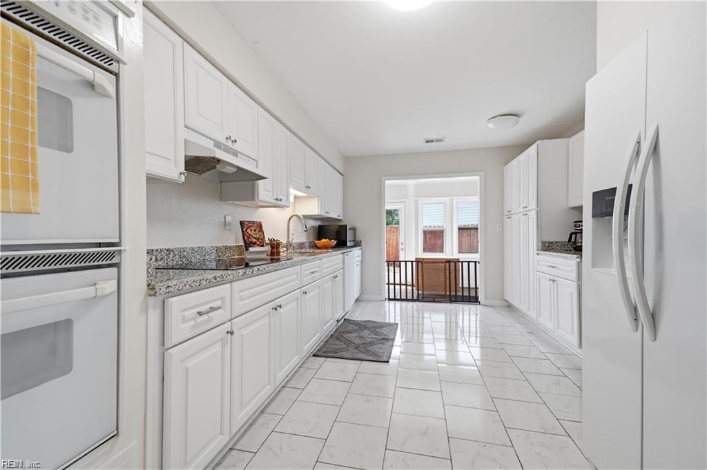 1824 Finsbury Lane Ln Property Photo 13