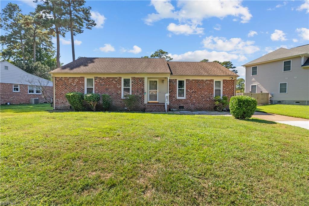 2824 Augusta Cir Property Photo 1