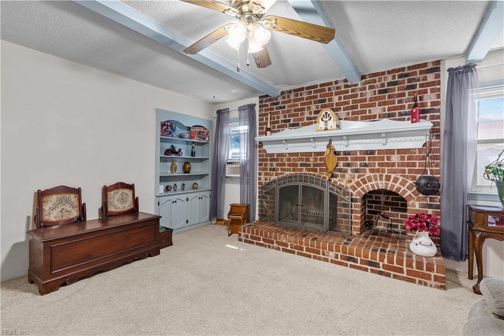 2824 Augusta Cir Property Photo 7