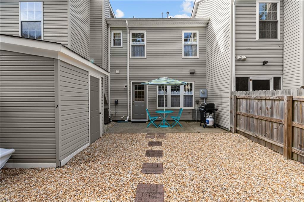 2892 Saville Garden Way Property Photo 28