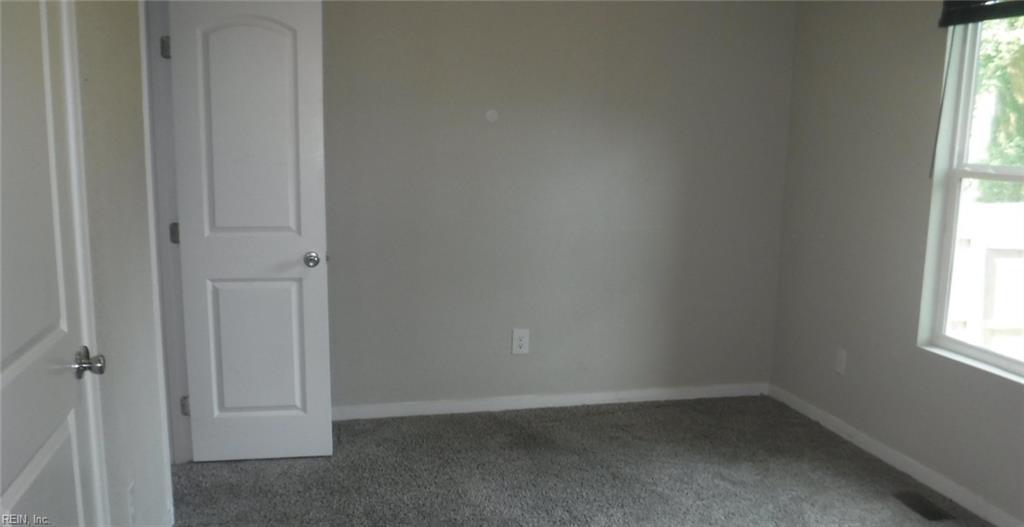 353 Carver Cir Property Photo 6