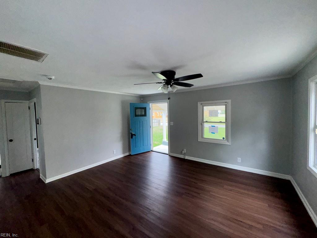552 Ashlawn Dr Property Photo 4