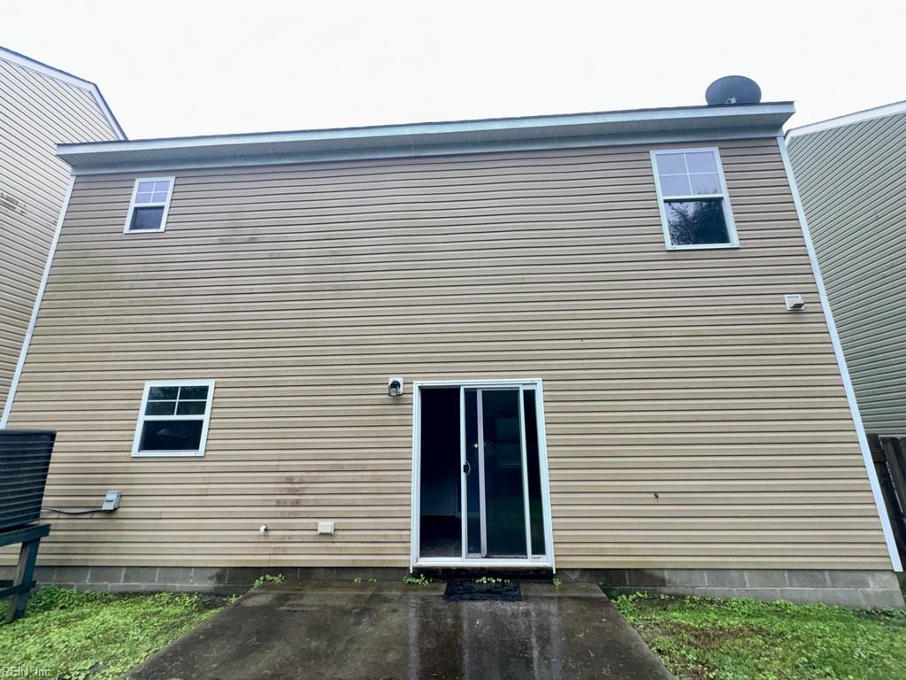 1055 Calloway Ave Property Photo 2