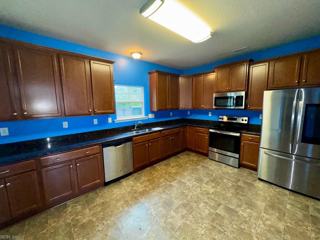 1055 Calloway Ave Property Photo 5