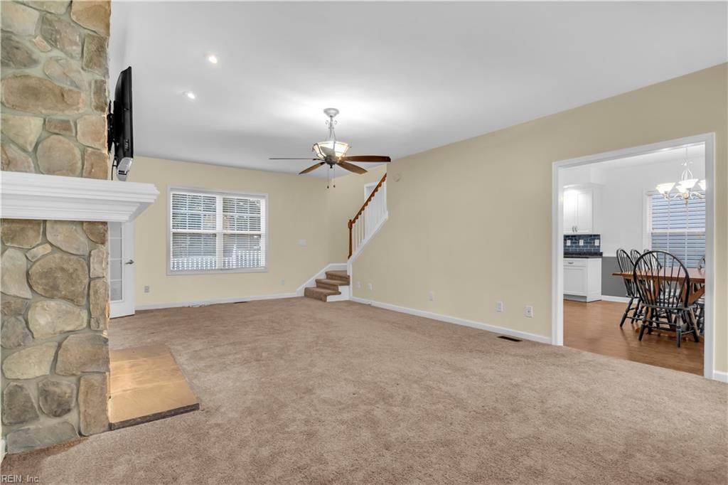 402 26th St Property Photo 4